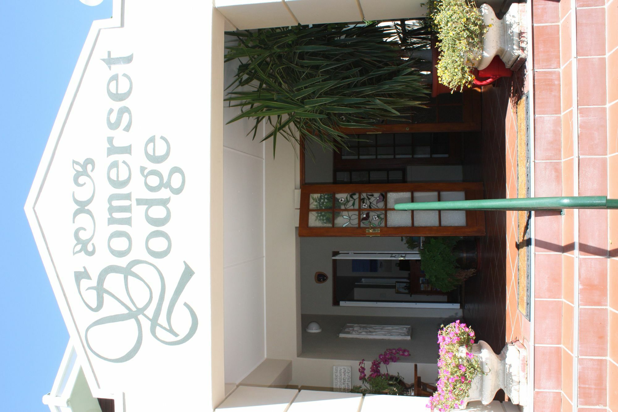 מונטאגו Somerset Lodge מראה חיצוני תמונה